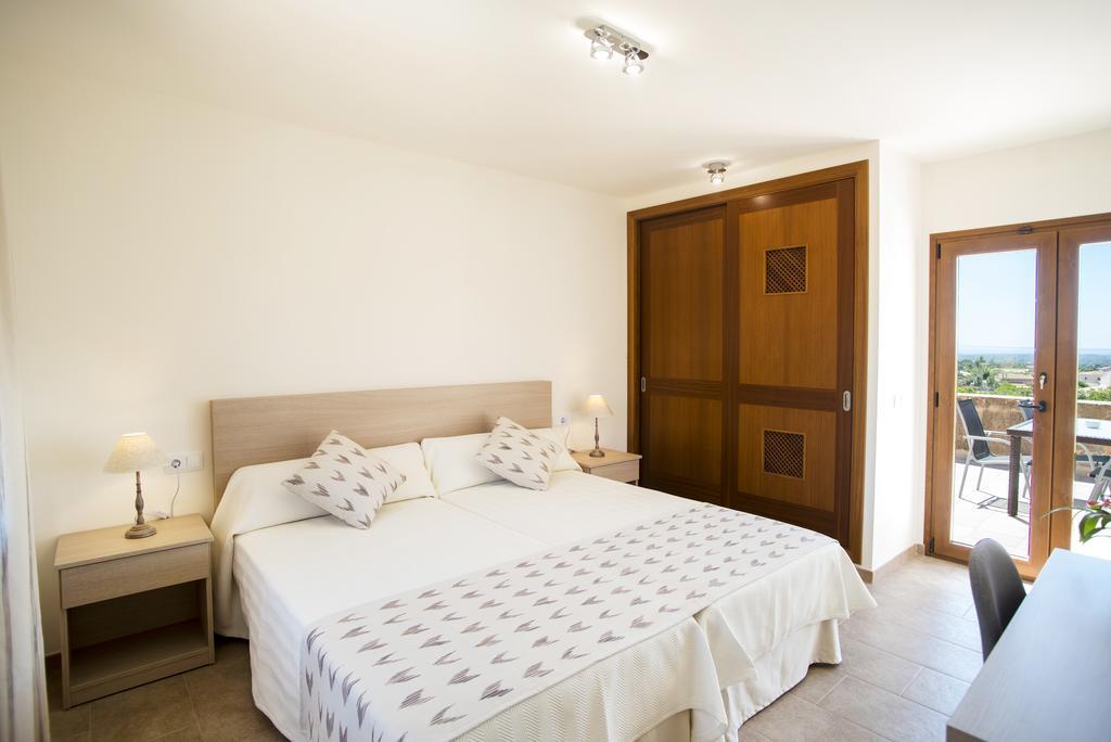 Sa Marina Farm stay