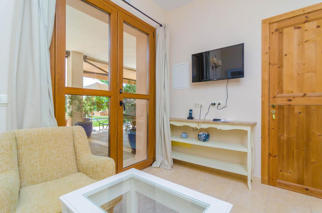 Corem Villa *