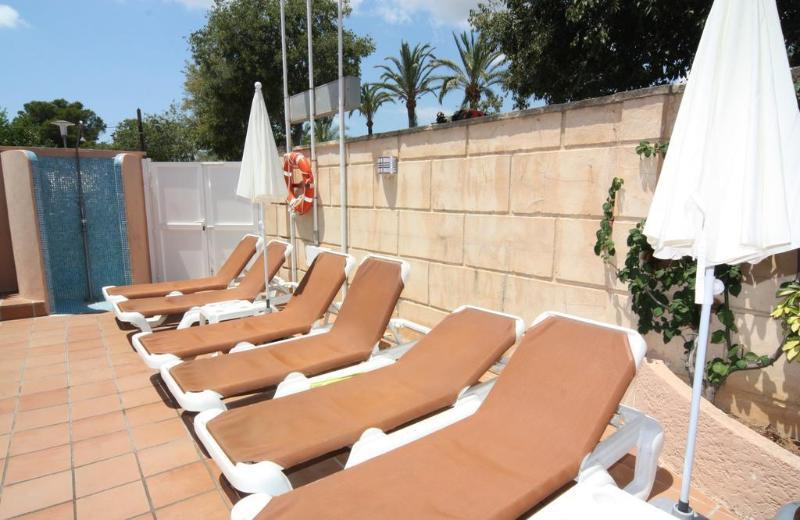 Hostal Hsr Gil (adults Only)