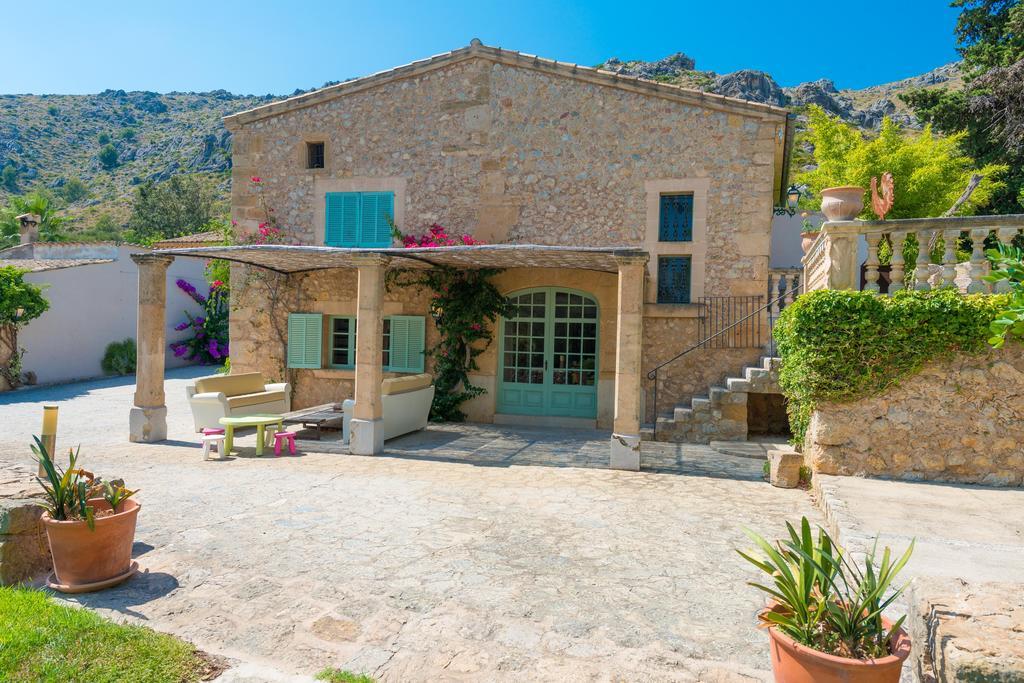 Villa Cal Moro *