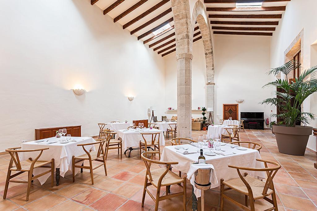 Hotel Reads Balance Santa Maria del Cami (Mallorca)