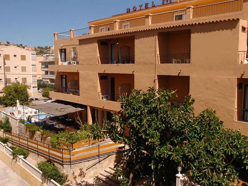 Hotel 4u Miranda - Adults Only 3*