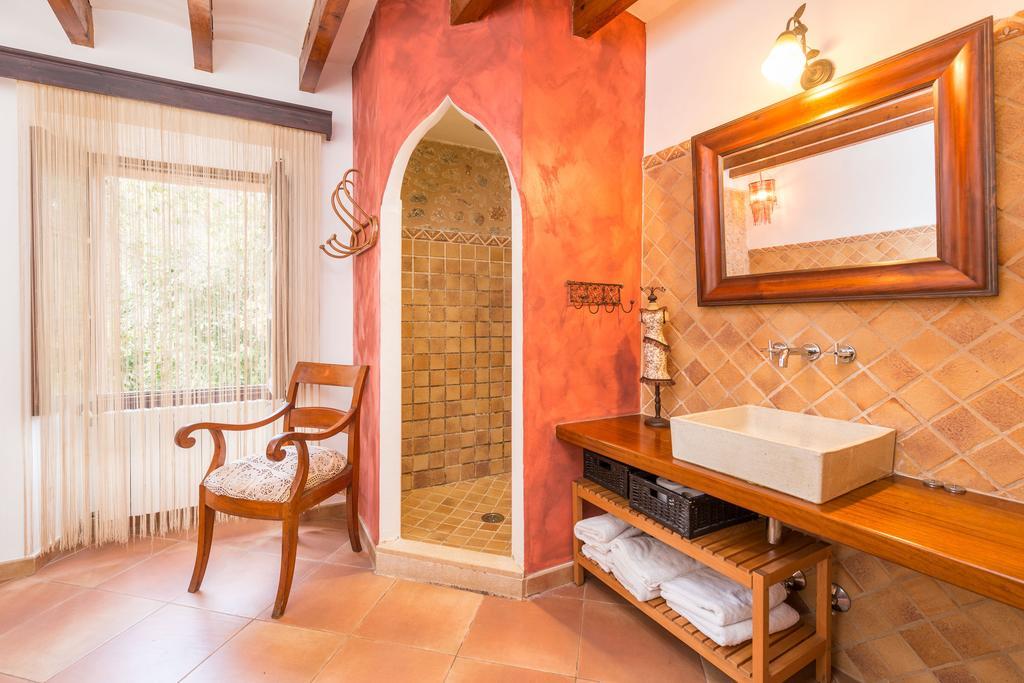 Massana Villa *