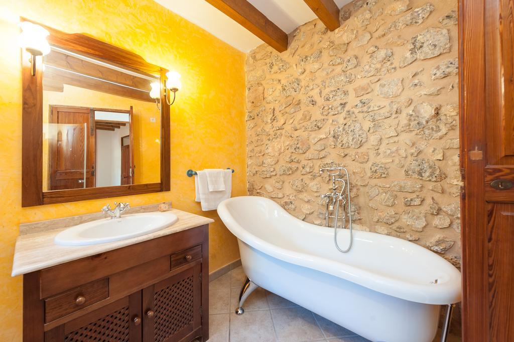 Ca N'abrines Villa *