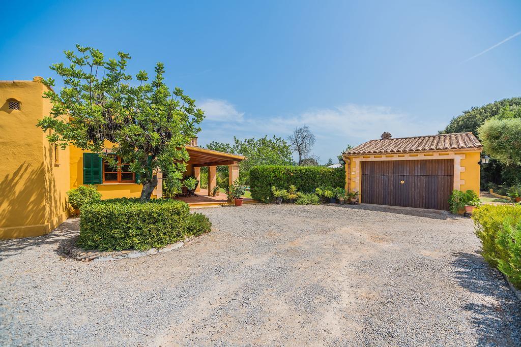 Cala Villa *