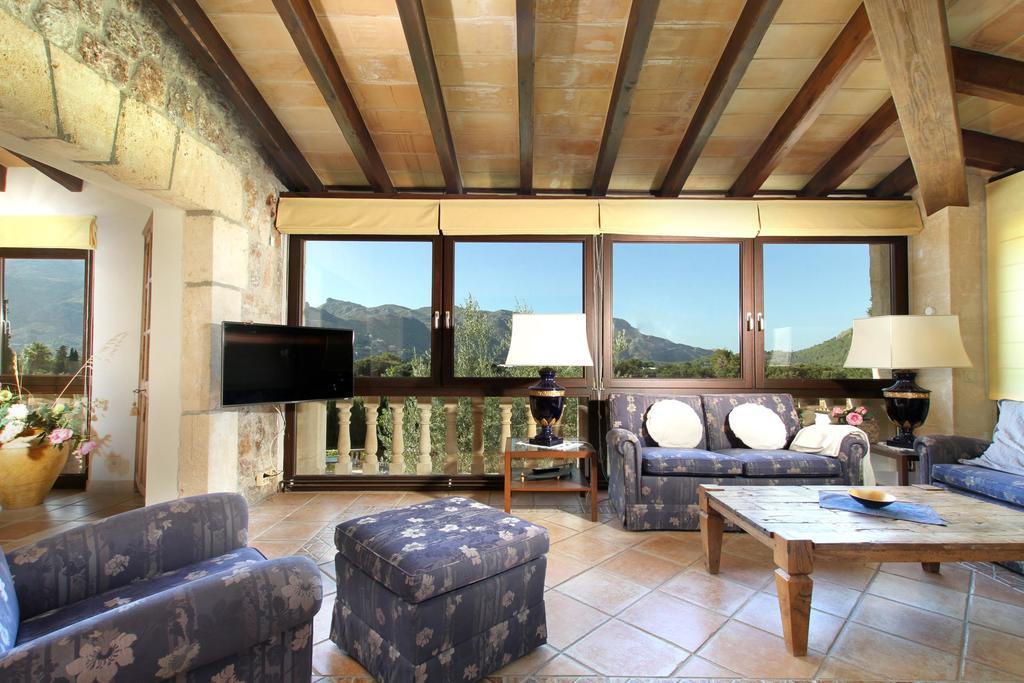 Cal Xino Villa *