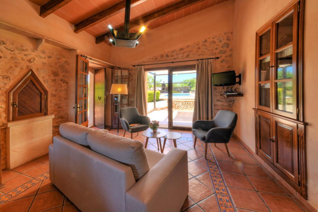 Holiday home Alou *