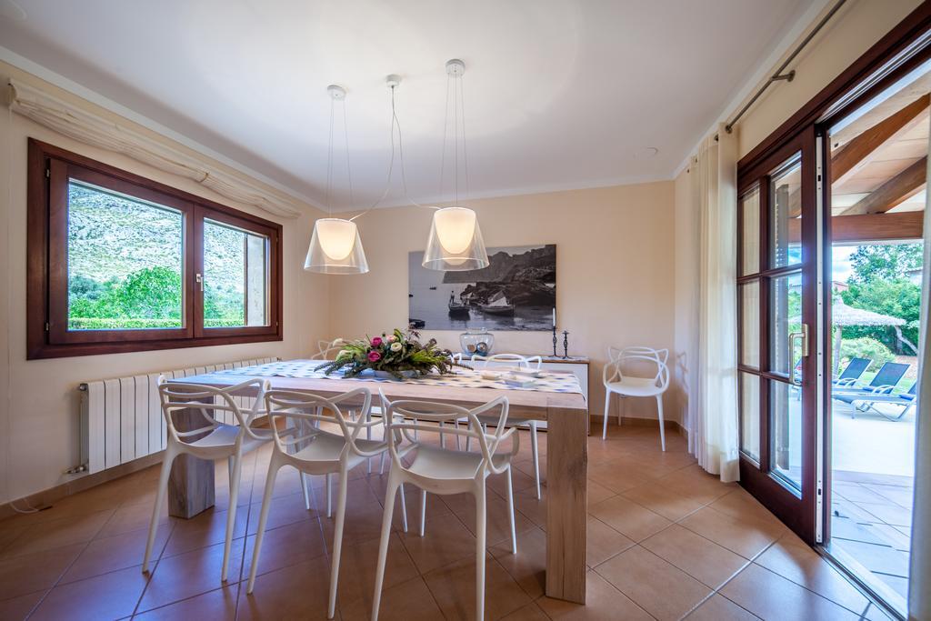 Villa Rostoya *