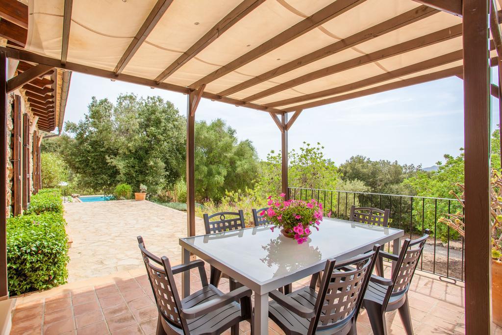 Na Fidevera Villa *