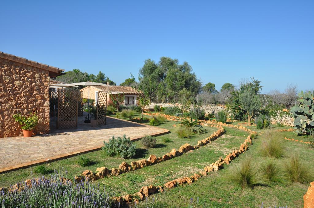Porreti Farm stay Lloret de Vistalegre