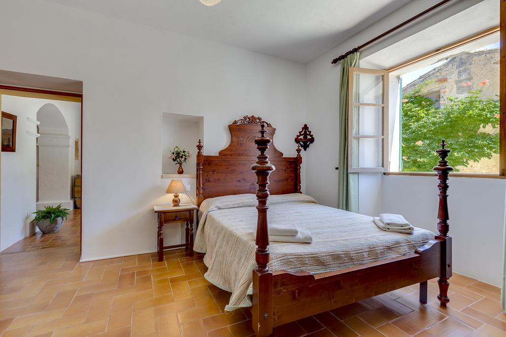 Son Suau Vell Villa