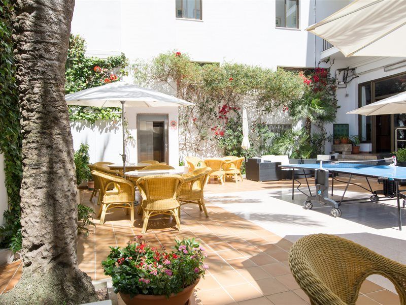 Hotel Moré