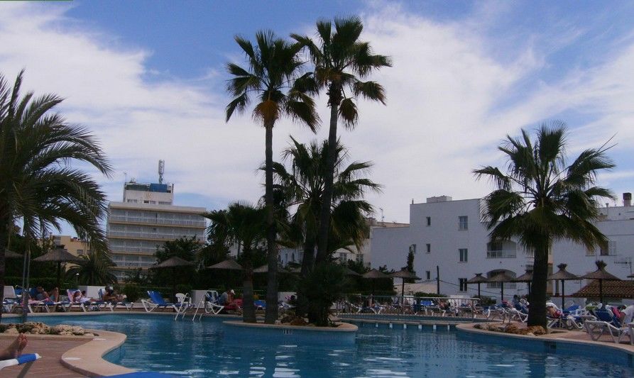 Cala Bona 3*