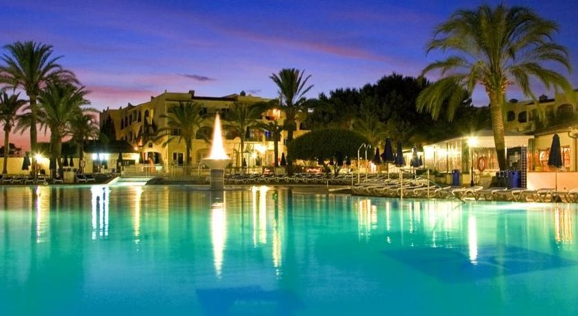 Apartahotel Globales Bouganvilla