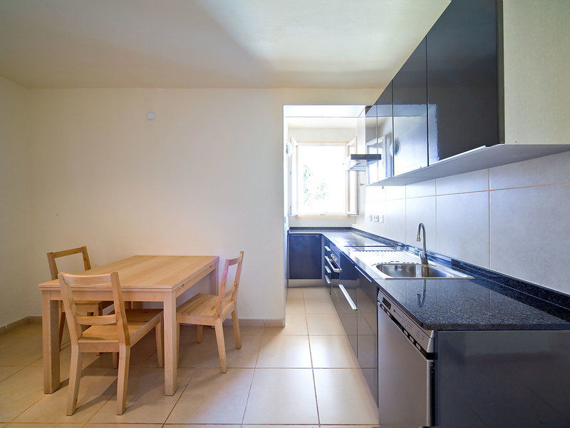 241a - Four Bedroom 2*