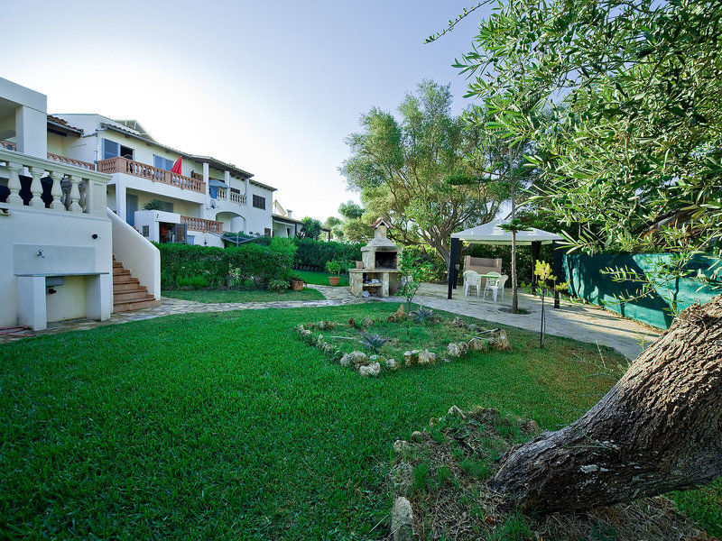 241a - Four Bedroom Hotel