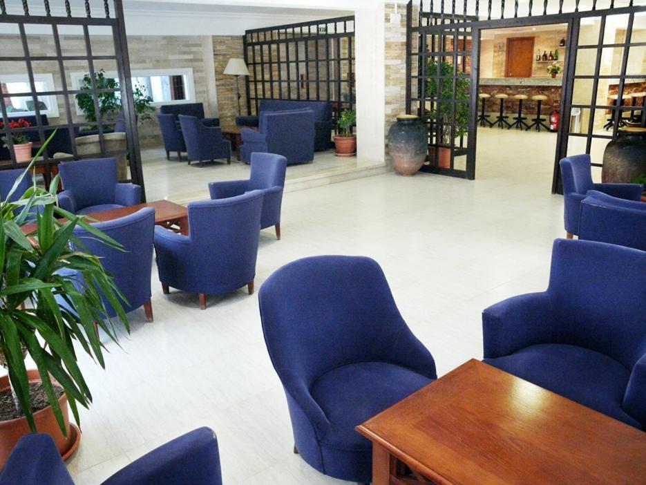 Ben-hur Apartahotel