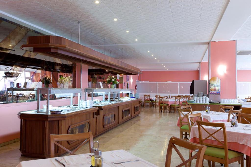 Hotel Planet One El Arenal (Mallorca)