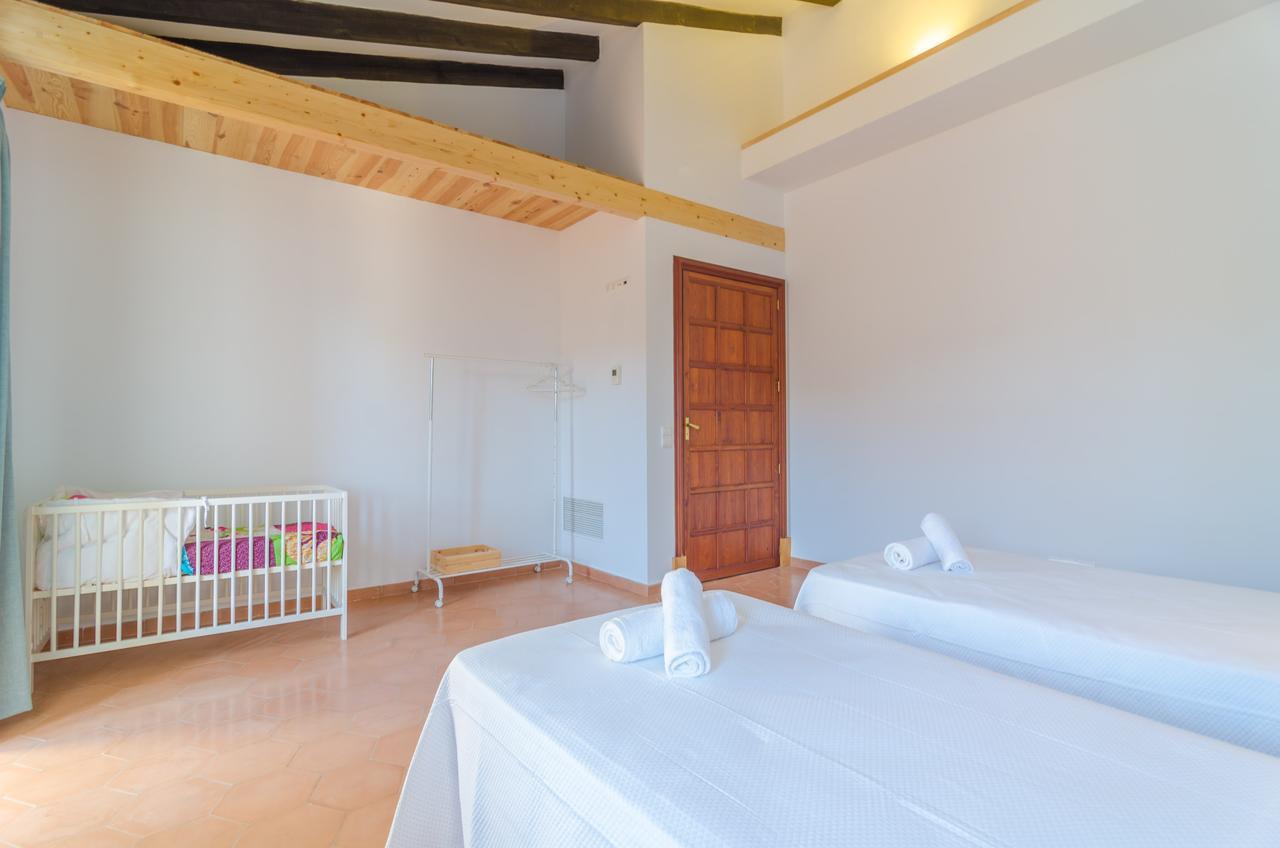 Sa Creu Villa *