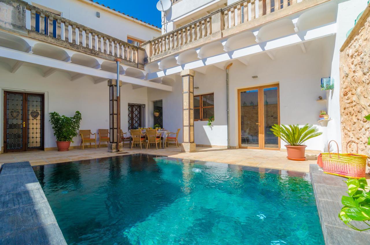Sa Creu Villa