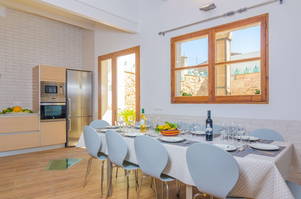 Sa Creu Villa