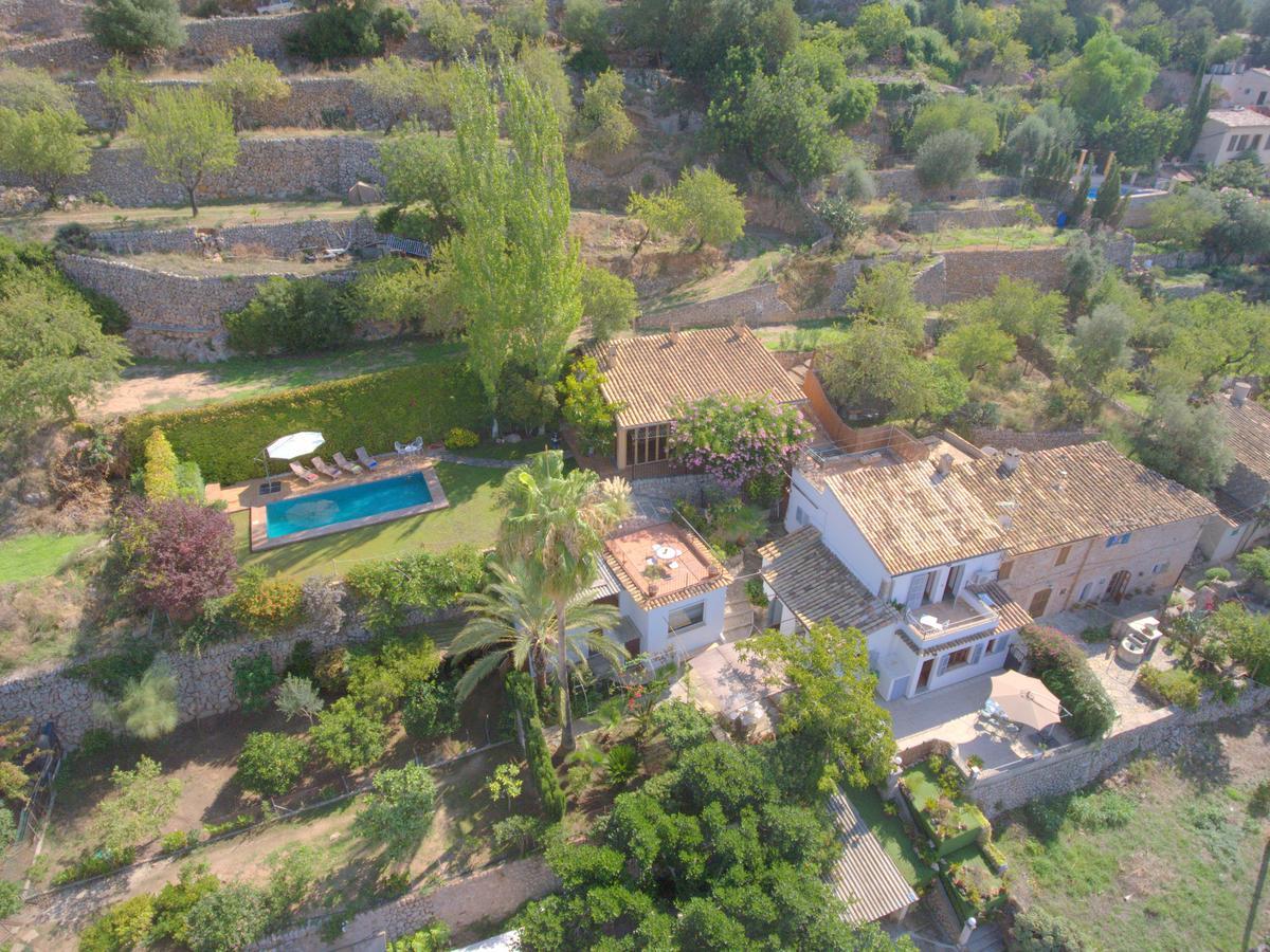 Es Castellet De Bunola