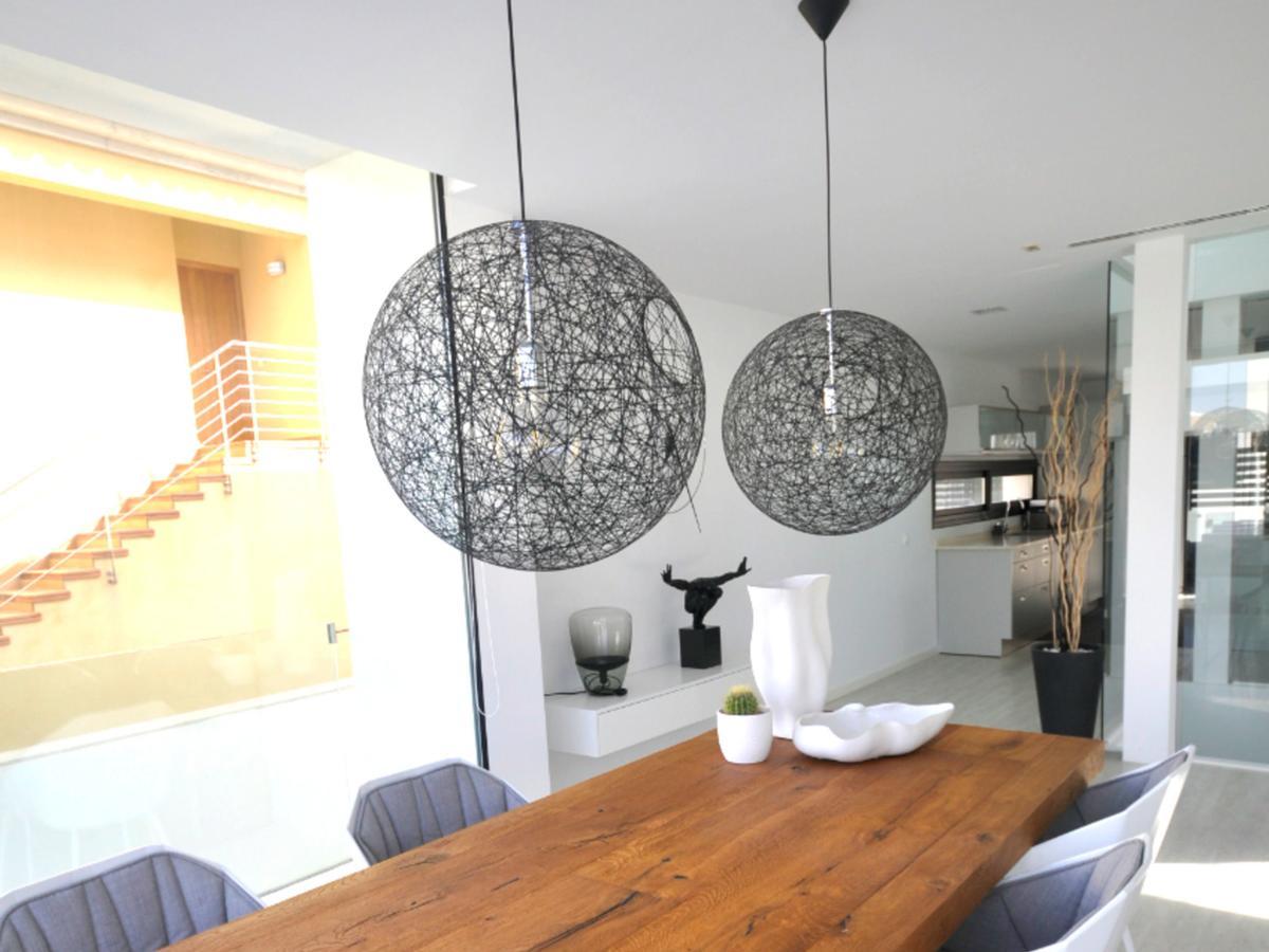 Belvilla By Oyo Atzur Villa *