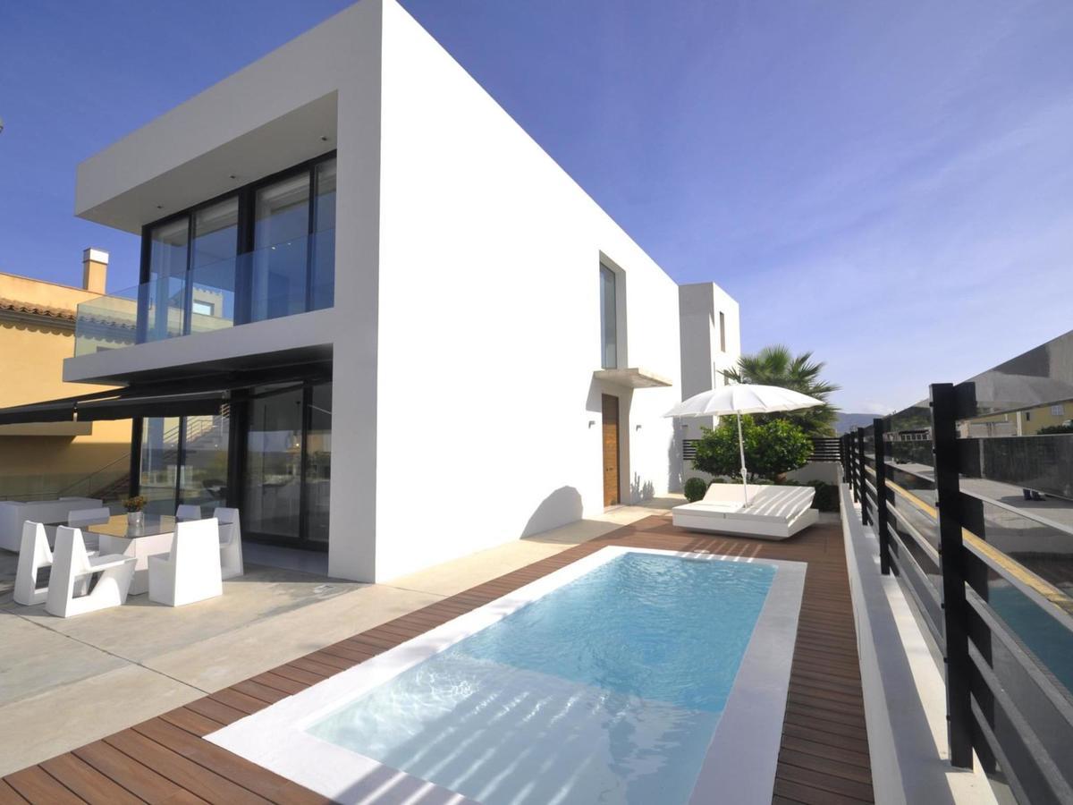 Belvilla By Oyo Atzur Villa