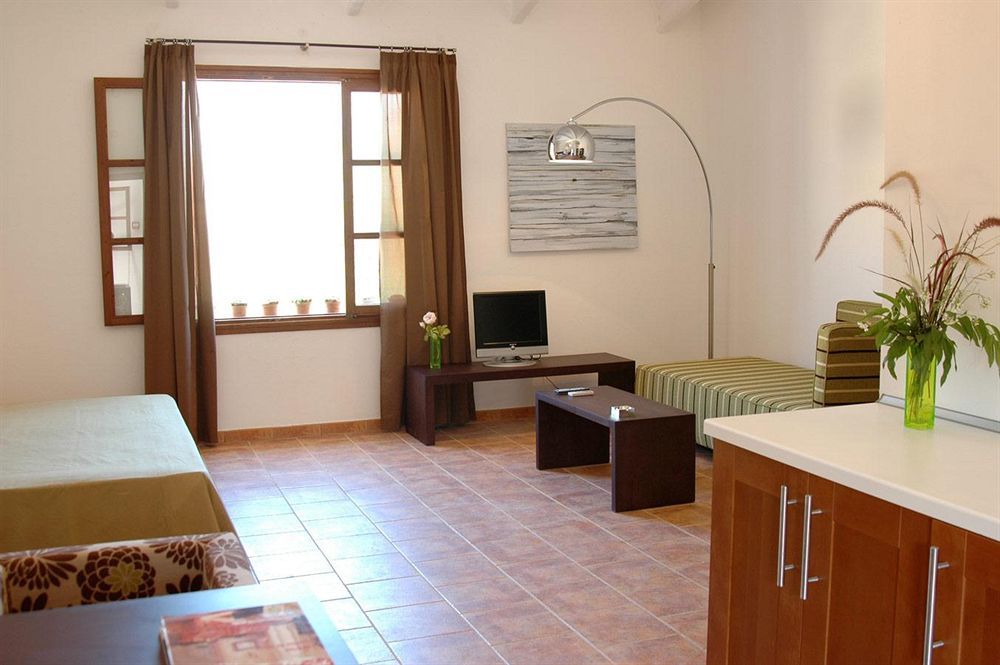 Loftotel Canet Hotel