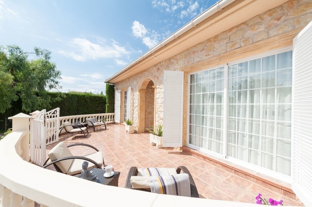 Villa Alegre