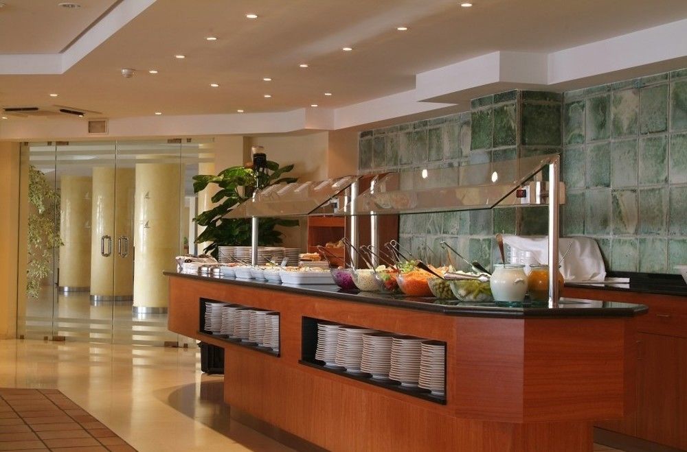 Aya Seahotel - Adults Only 4*