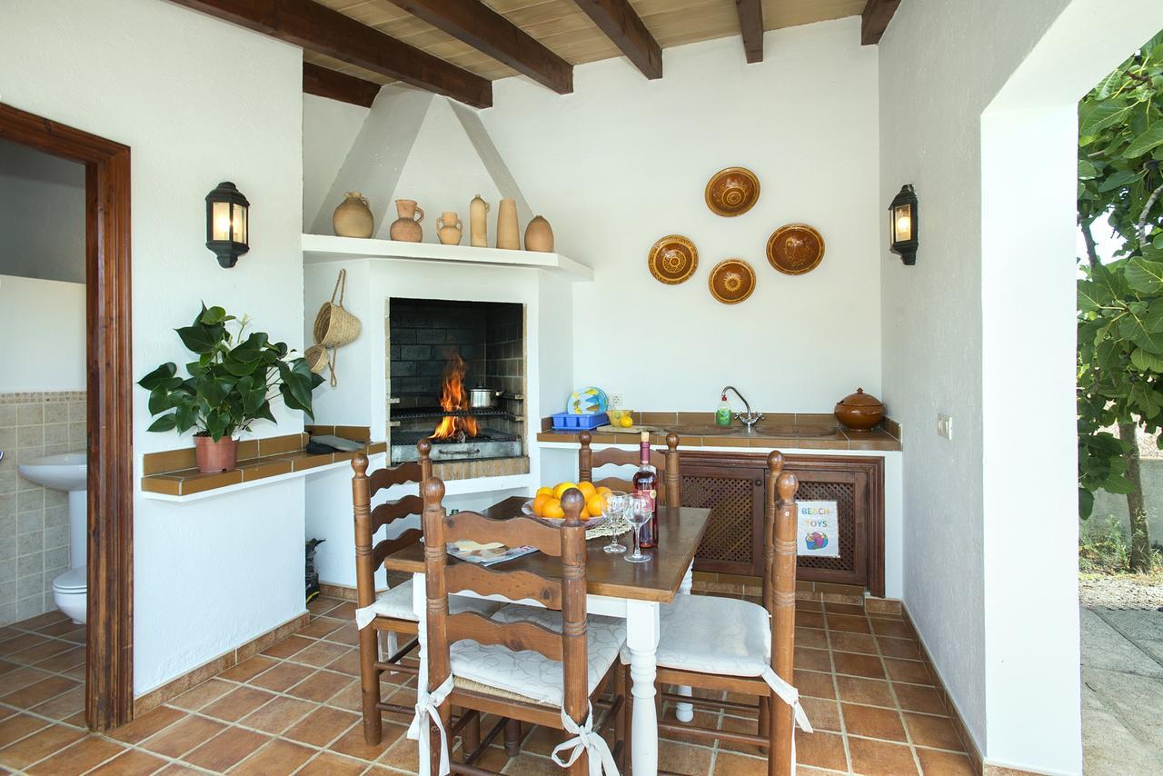 Owl Moya - Walking Distance To The * Puerto Pollensa