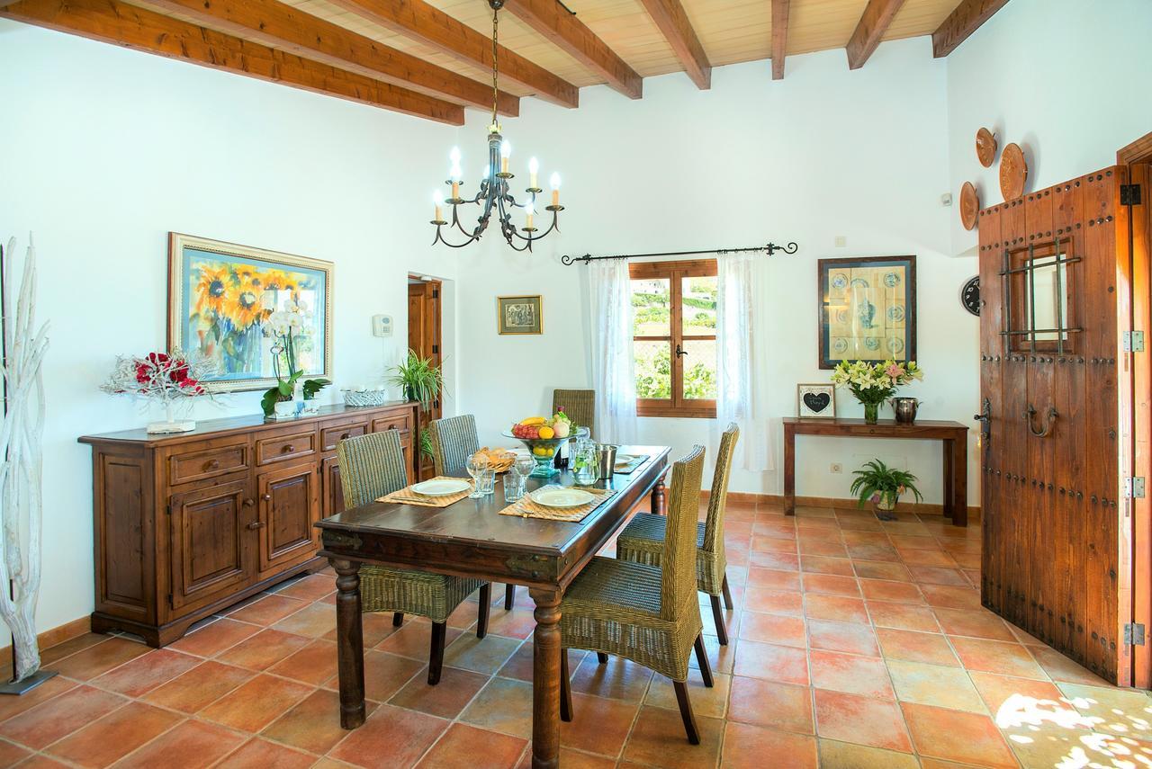 Owl Moya - Walking Distance To The Villa Puerto Pollensa