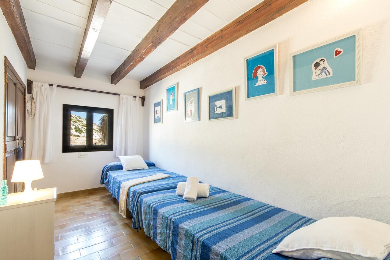 Blue Fisherman House 2 By Homevillas360 Сasa de vacaciones