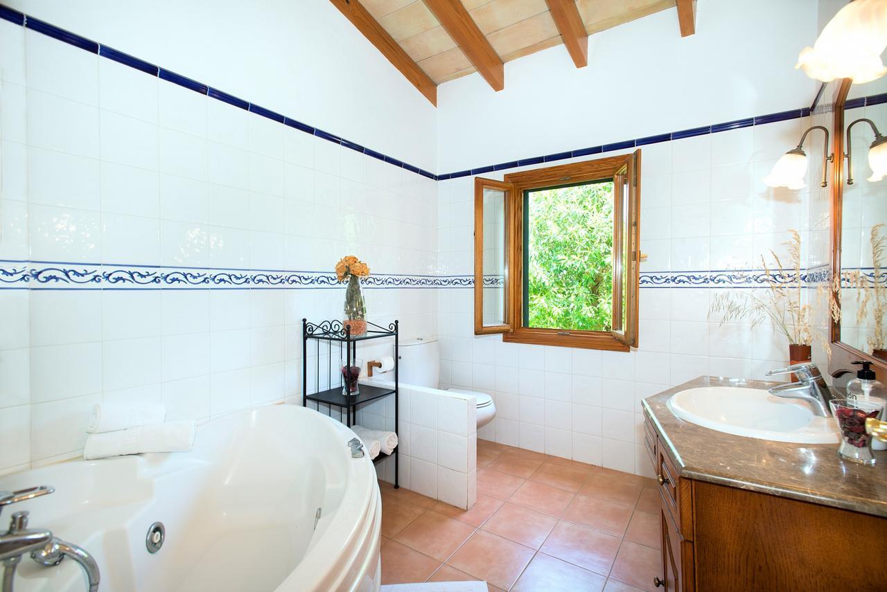 Owl Bobis - Family Holidays With Private Pool * Port de Pollenca