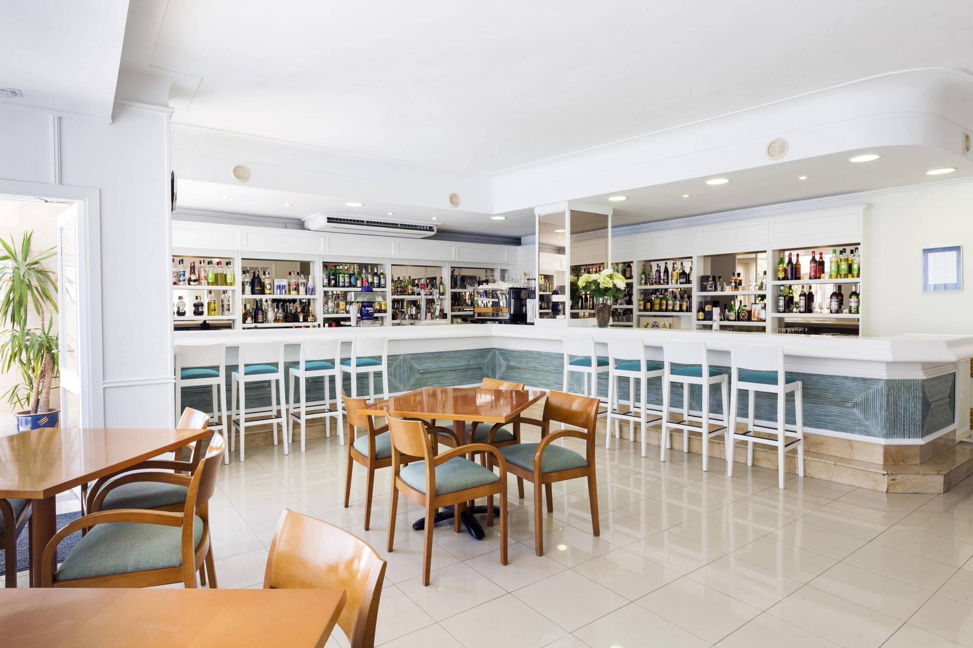 Don Miguel Playa Hotel