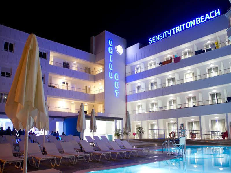 Triton 4*