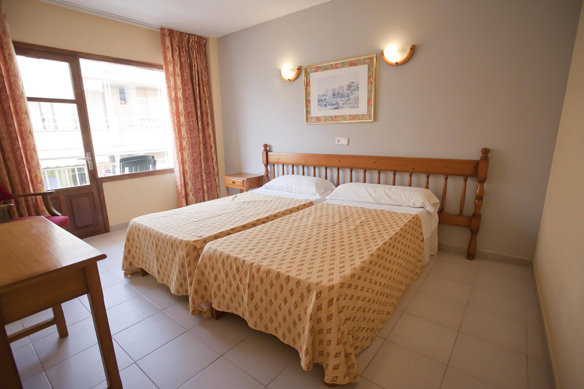 Bj Playa Blanca Hotel