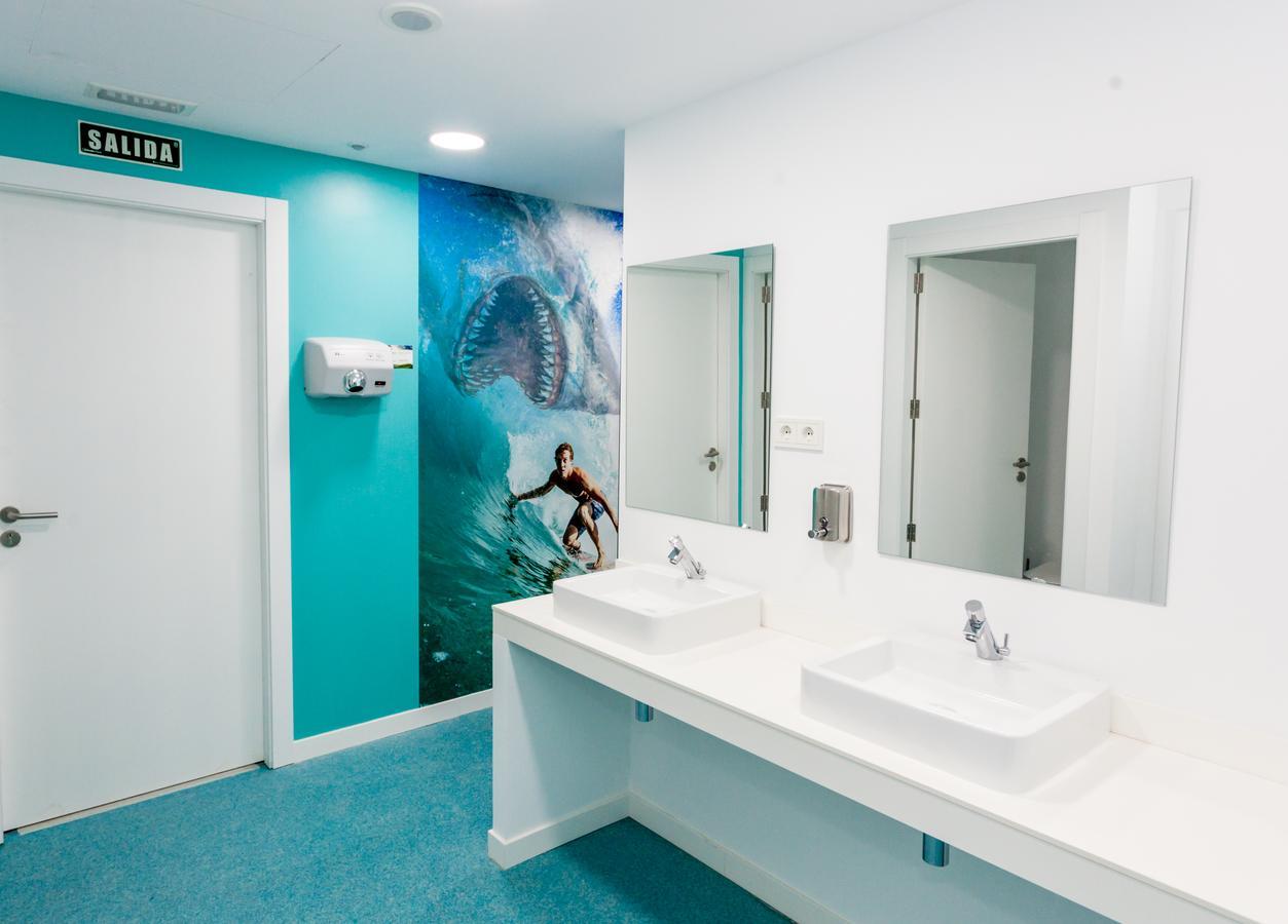 We - Turistico Hostal Palma de Mallorca