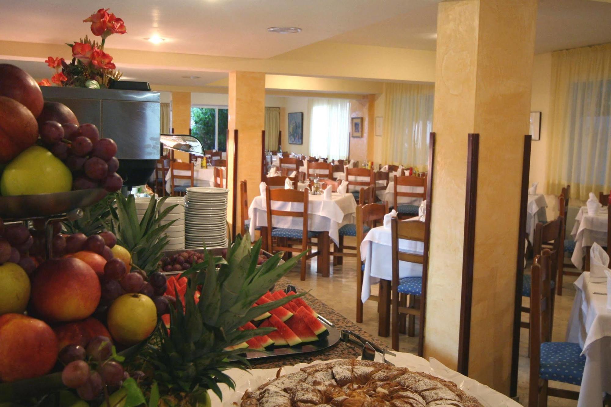 Torá Hotel 3*