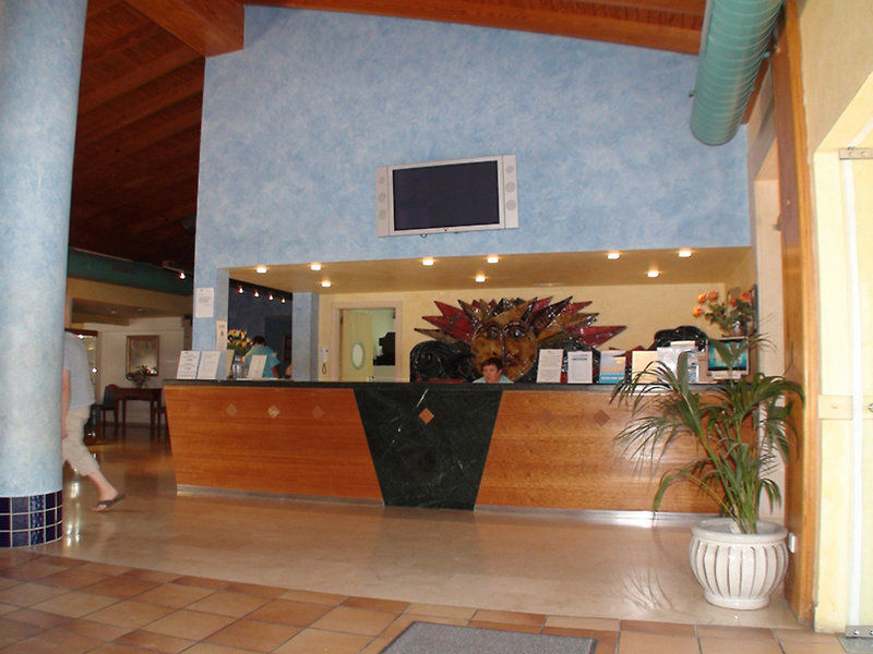 Apartahotel Globales Bouganvilla