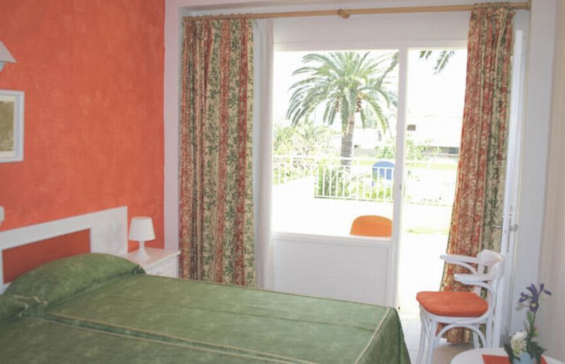 Hotel Az Don Miguel