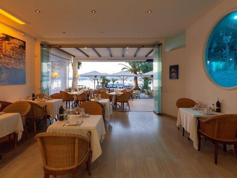 Capri Hotel