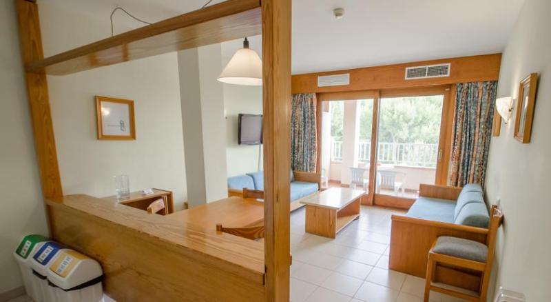 Ponent Apartahotel 3*