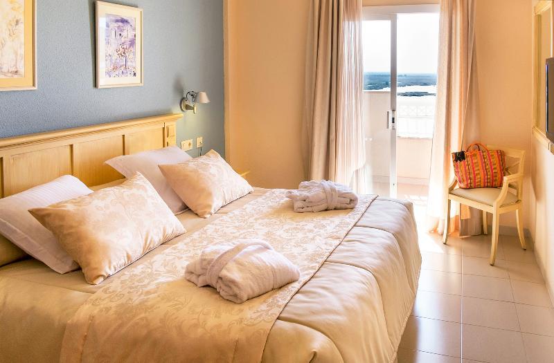 Viva Blue & Apartahotel 4*