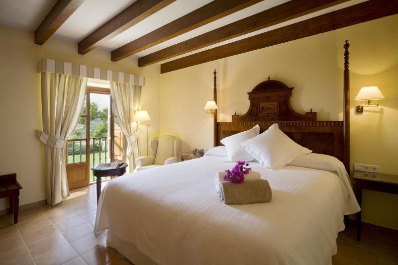 Hotel S´hort De Carrió 3*