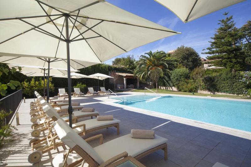 Hotel S´hort De Carrió 3*