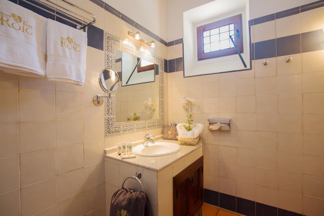 Casa Font I Roig 4* María de la Salud