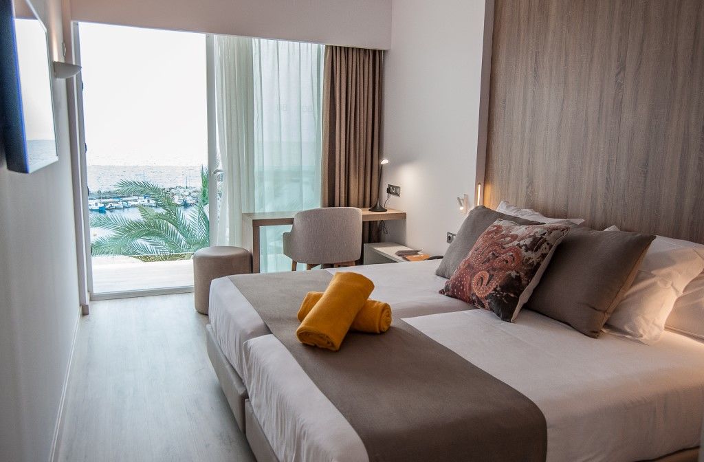 Hotel Bq Aguamarina Boutique 4*