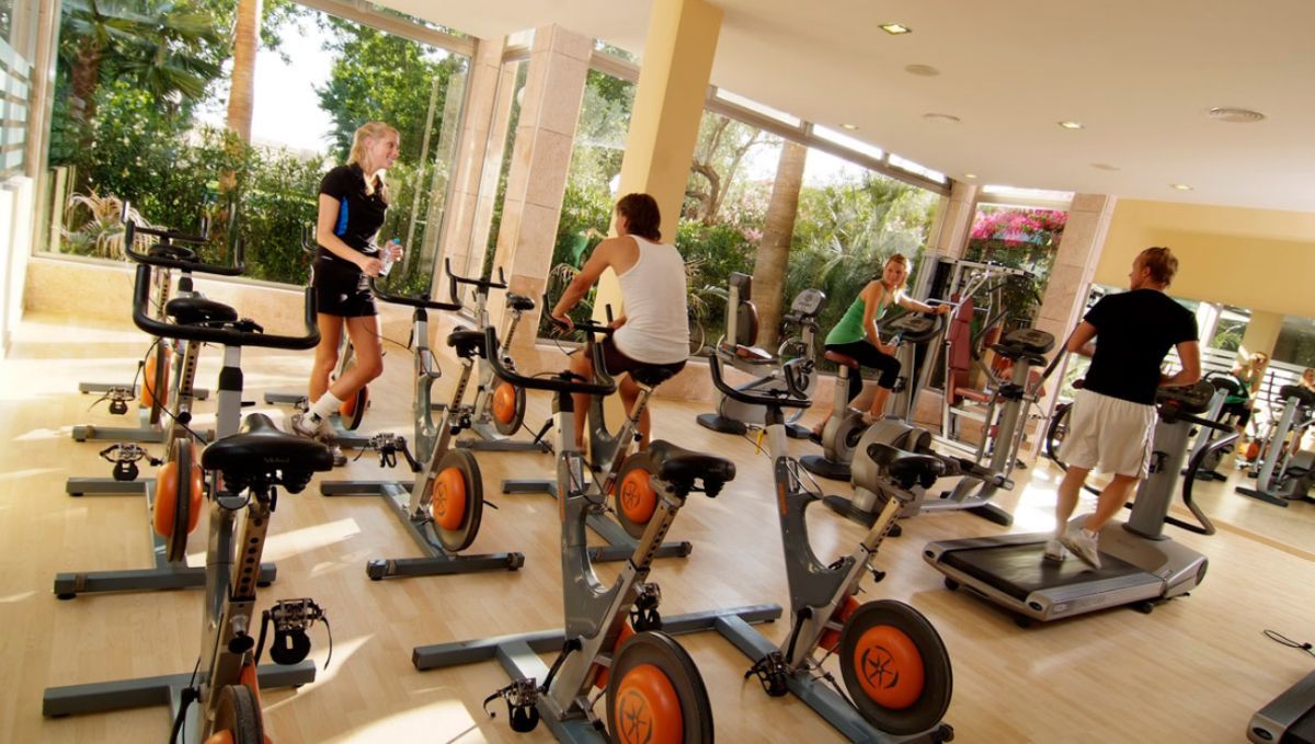 Apartahotel Zafiro Tropic 4*